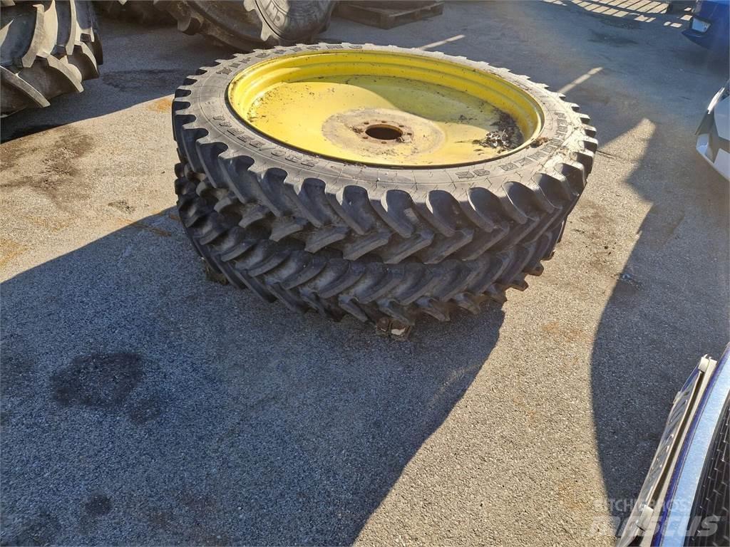 Firestone 230/95R44 Reifen