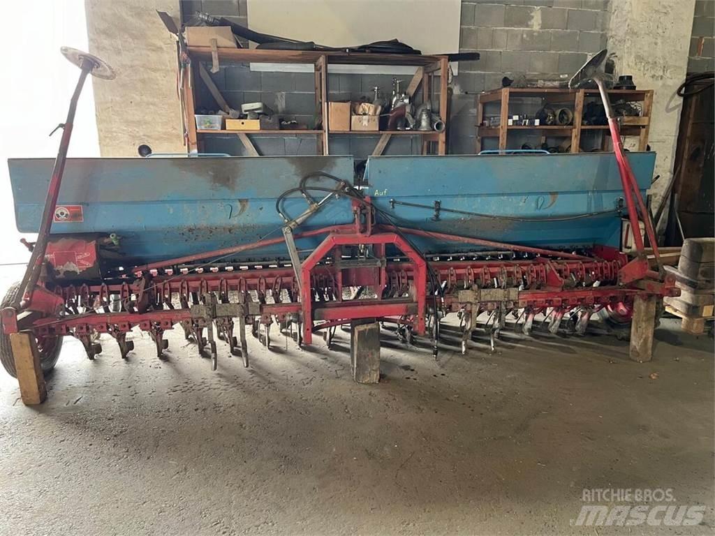 Isaria TYP 6000 Drillmaschinen