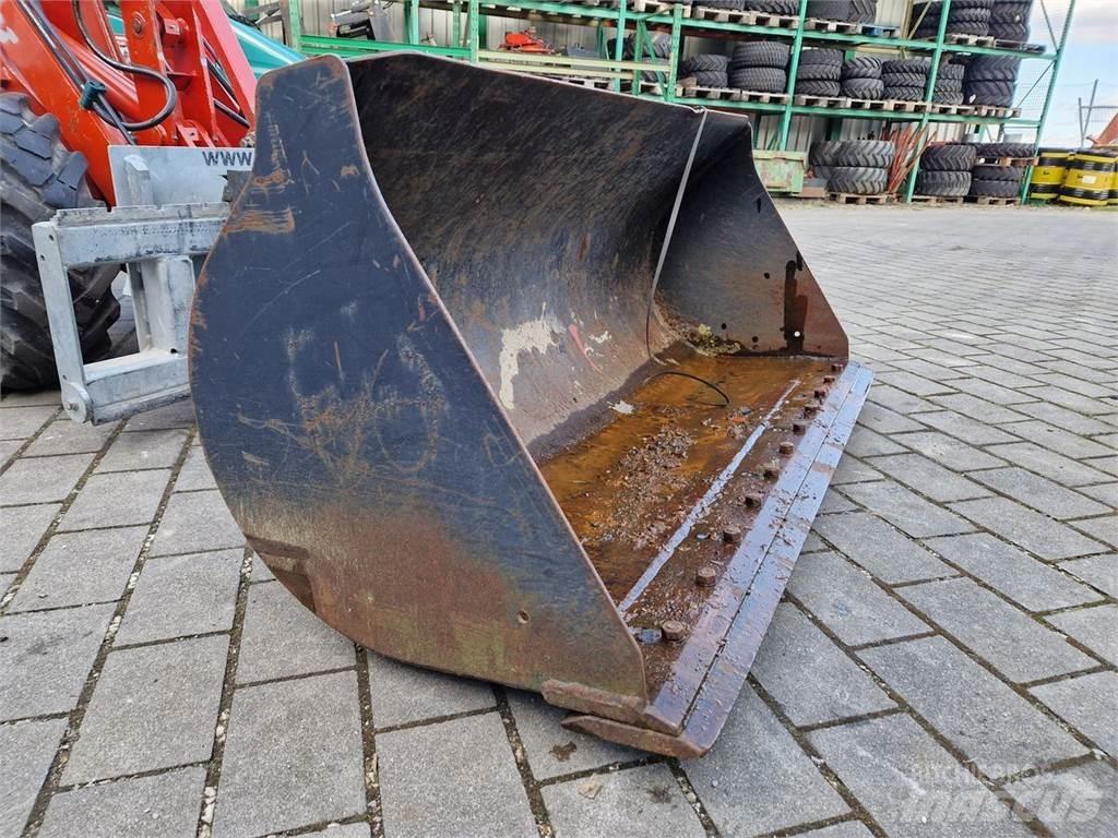 JCB Schaufel 160 cm Sonstige Landmaschinen
