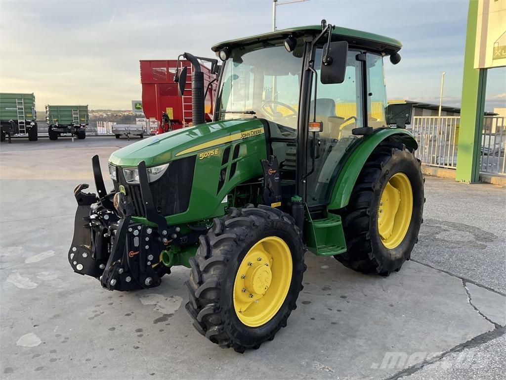 John Deere 5075E Traktoren