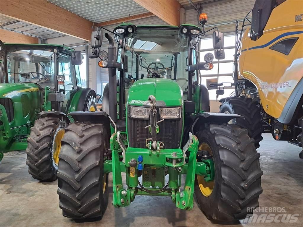 John Deere 5090 R Traktoren
