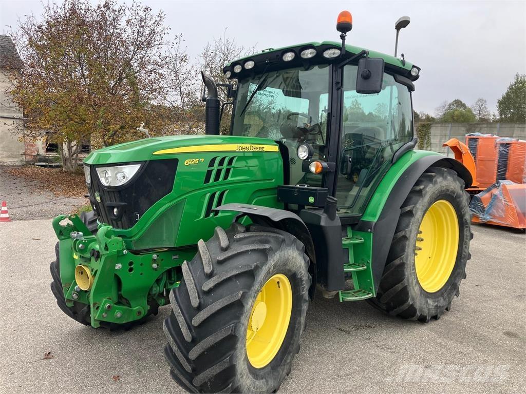 John Deere 6125R Traktoren