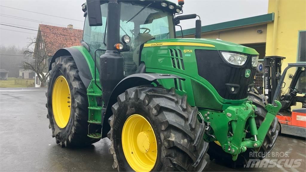 John Deere 6175R Traktoren