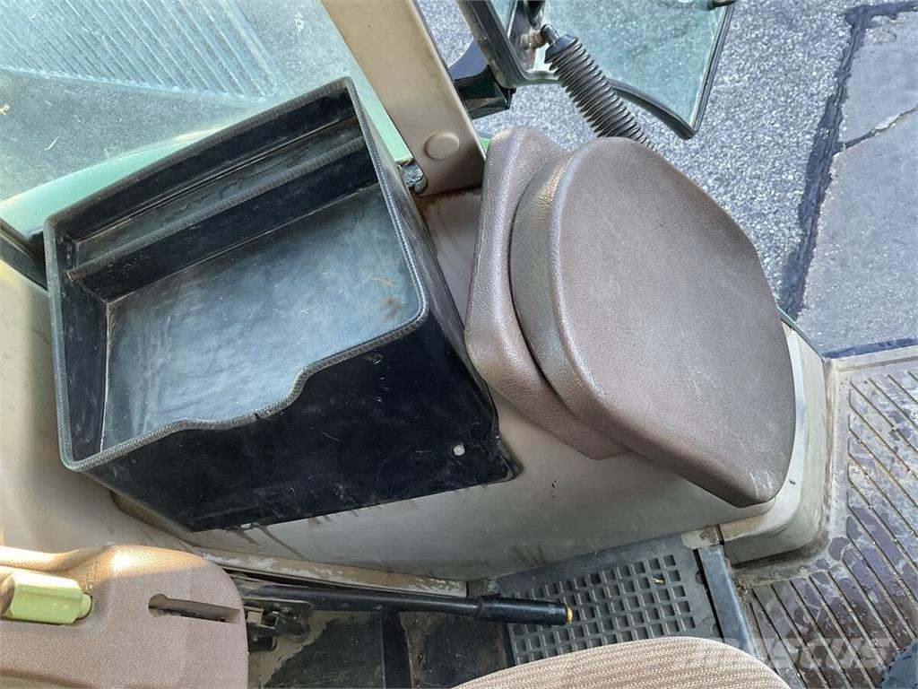 John Deere 6420 SE Traktoren