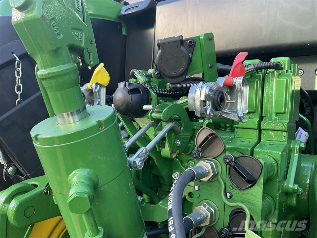 John Deere 6M 145 Traktoren