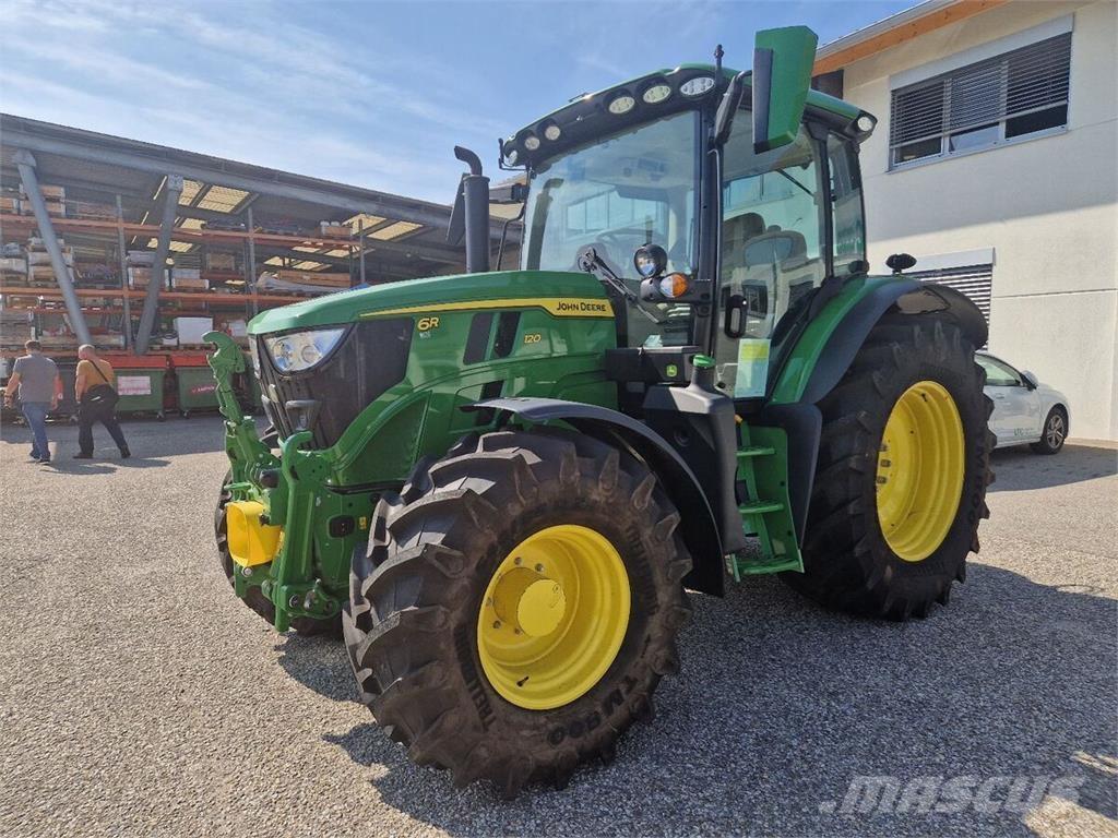 John Deere 6R 120 Traktoren