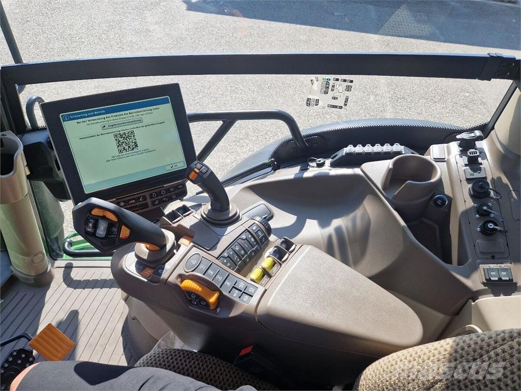 John Deere 6R 120 Traktoren