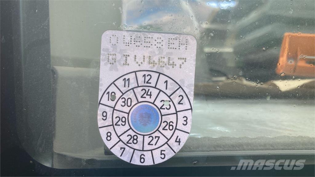 John Deere 7R 330 Traktoren