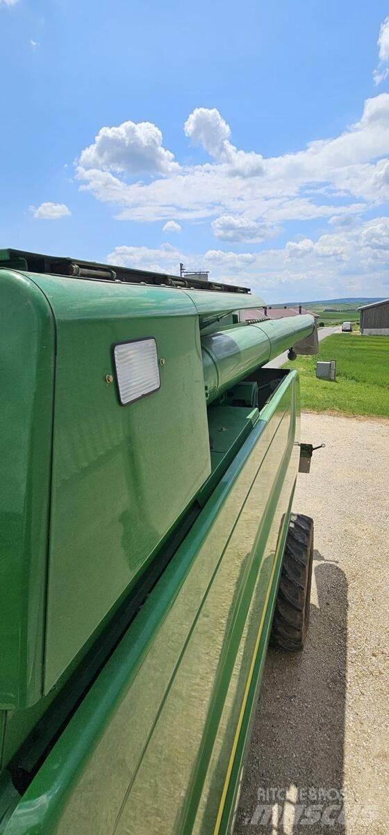 John Deere T550 Mähdrescher