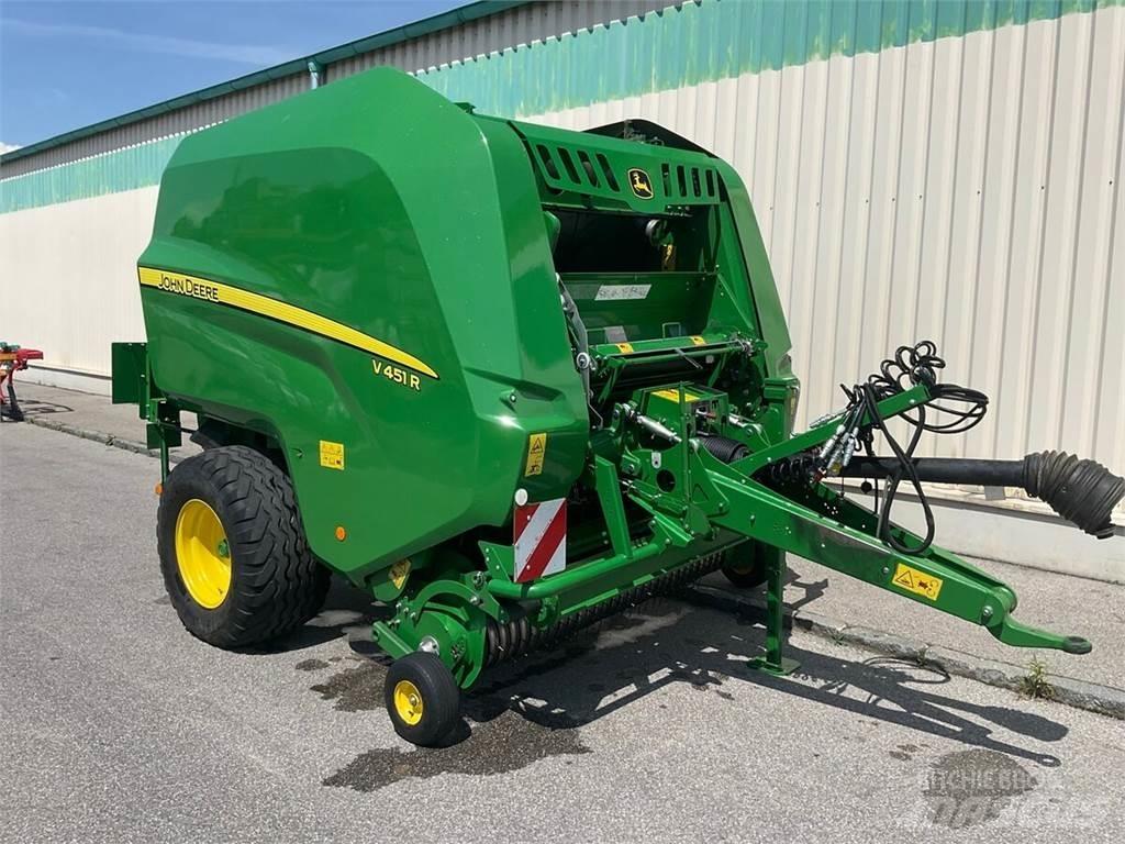 John Deere V451R Rundballenpressen