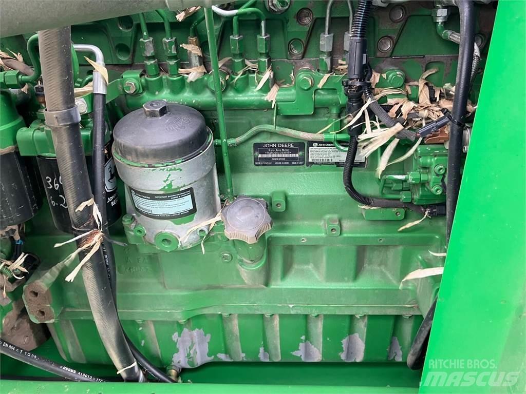 John Deere W660 HM Mähdrescher