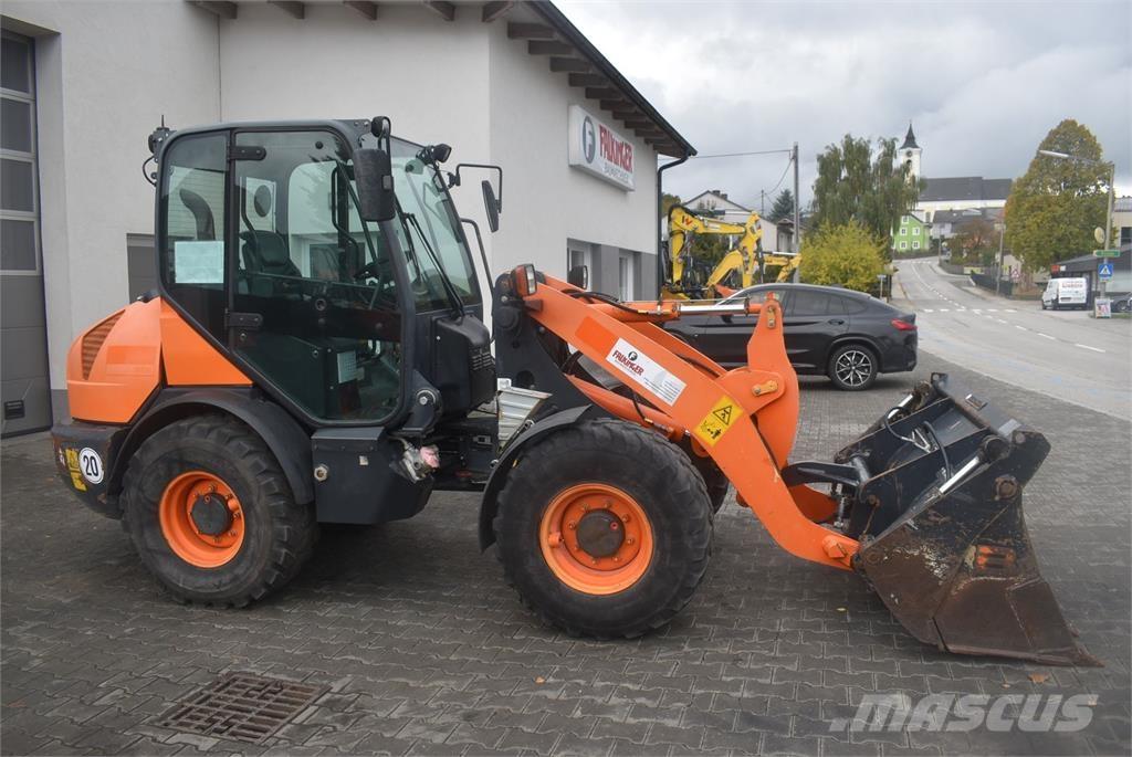 Komatsu WA70-7 Radlader