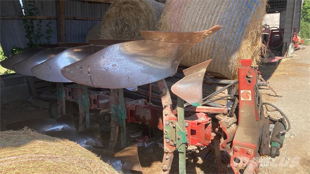 Kverneland LB 100 Konventionelle Pflüge