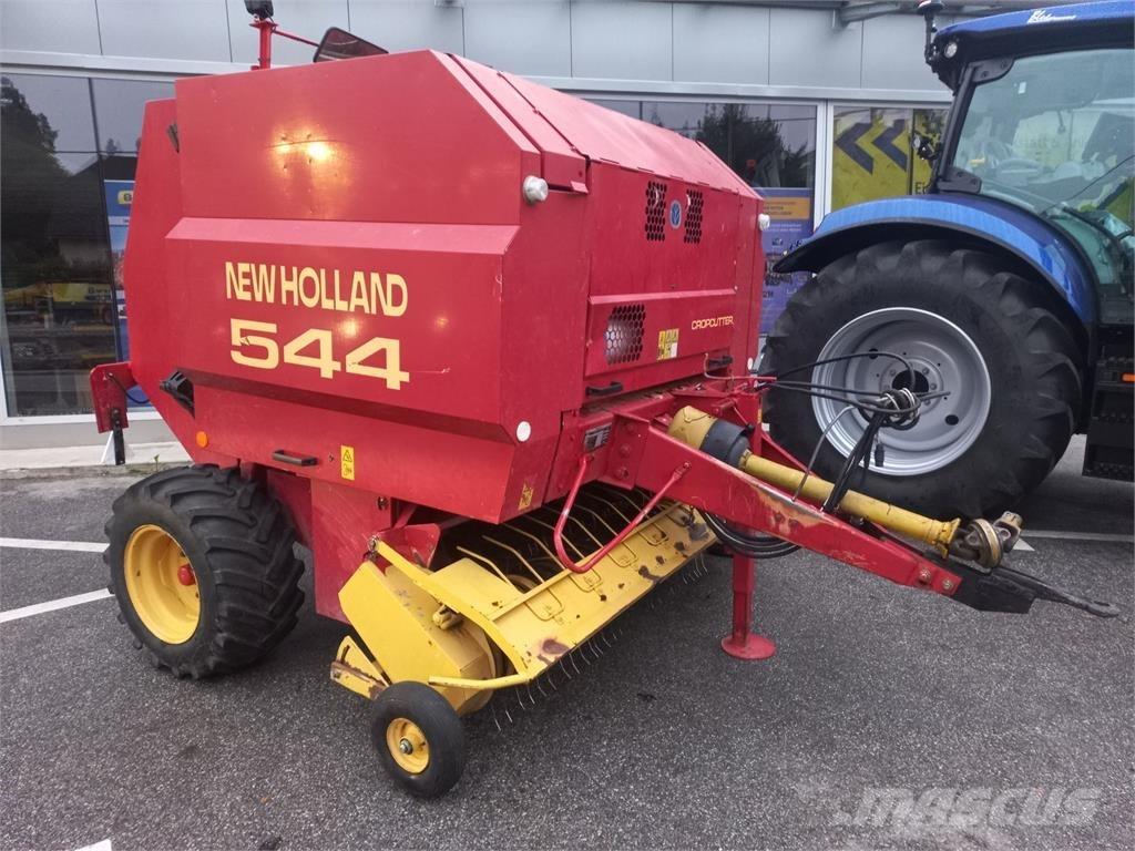 New Holland BR 544 Rundballenpressen