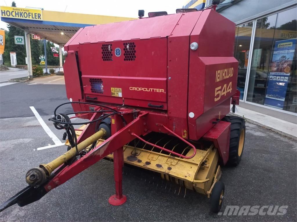 New Holland BR 544 Rundballenpressen