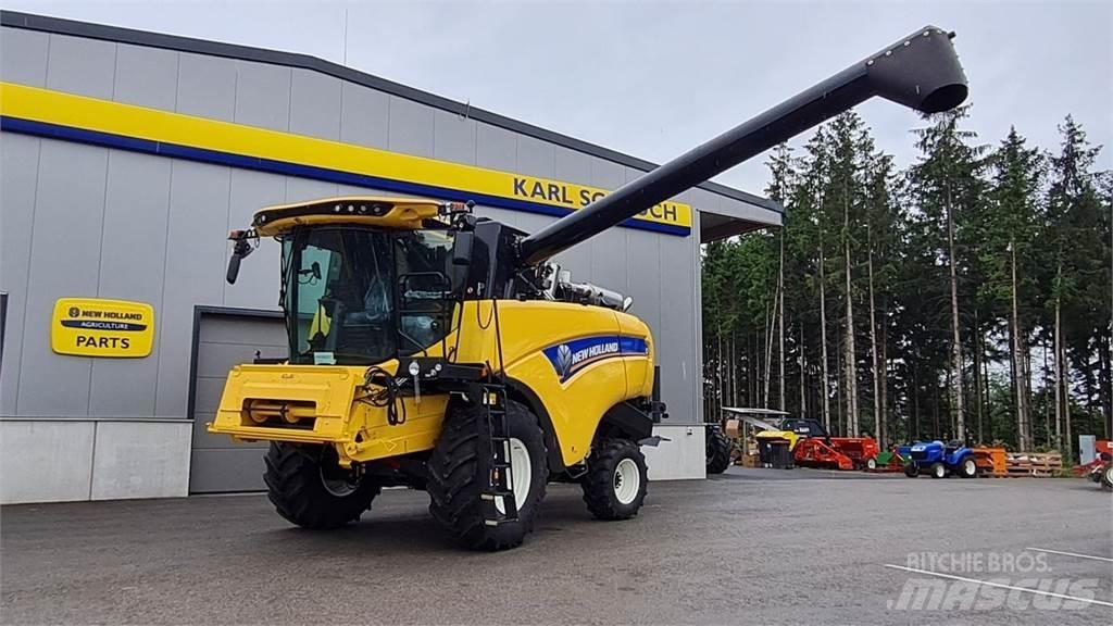 New Holland CX 5.80 Mähdrescher