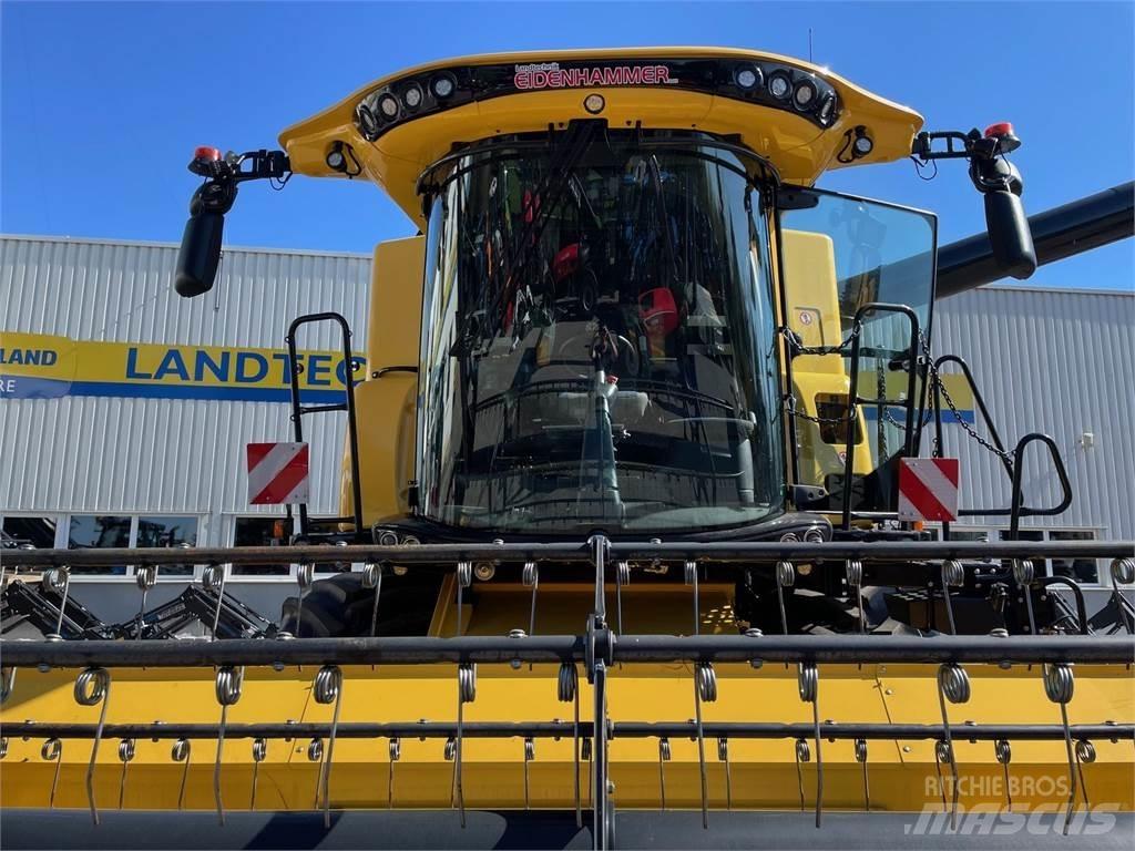 New Holland CX 7.90 Mähdrescher