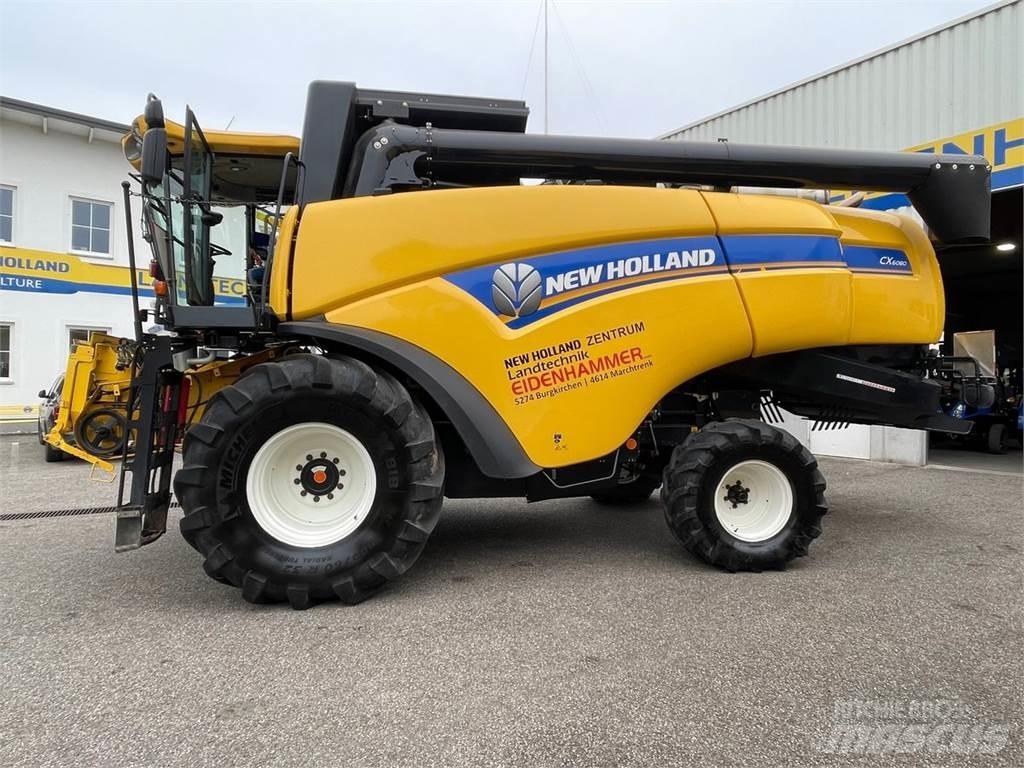New Holland CX6080 Mähdrescher