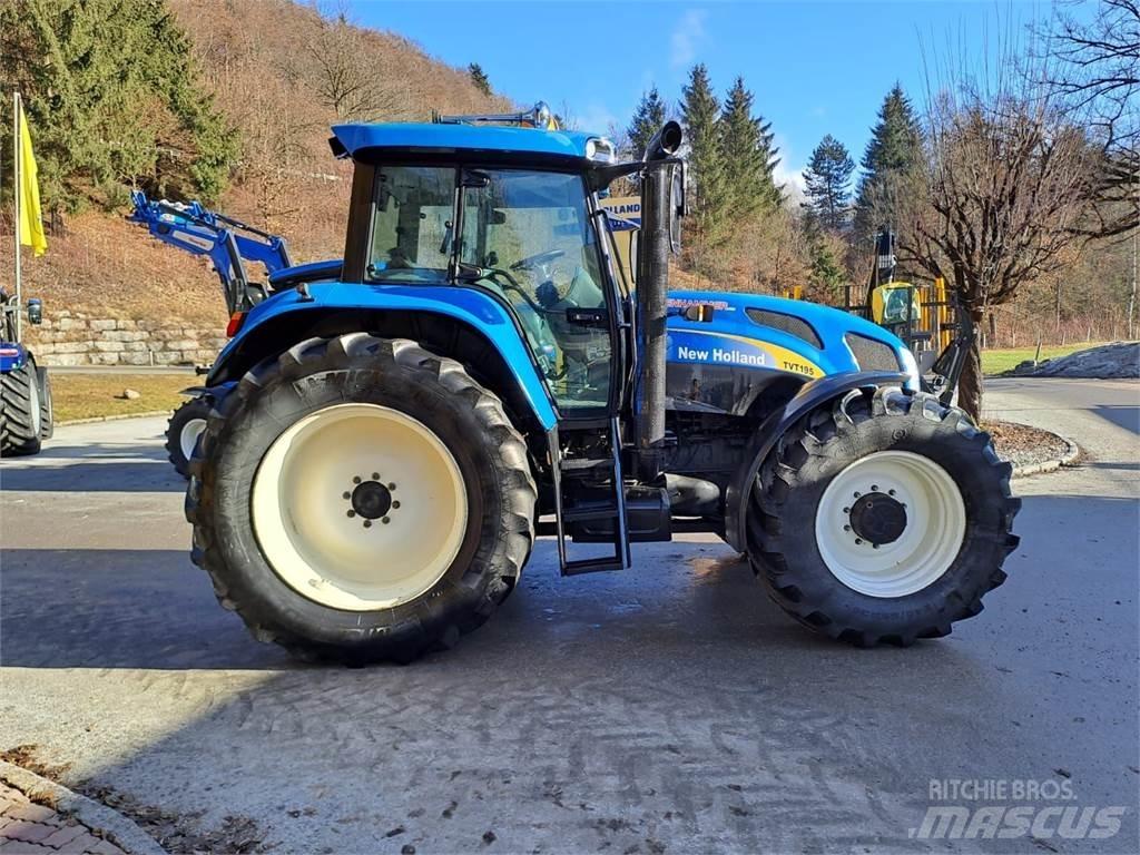 New Holland TVT 190 Traktoren