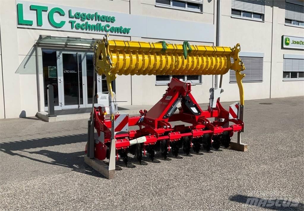 Pöttinger Fox 300D Scheibeneggen