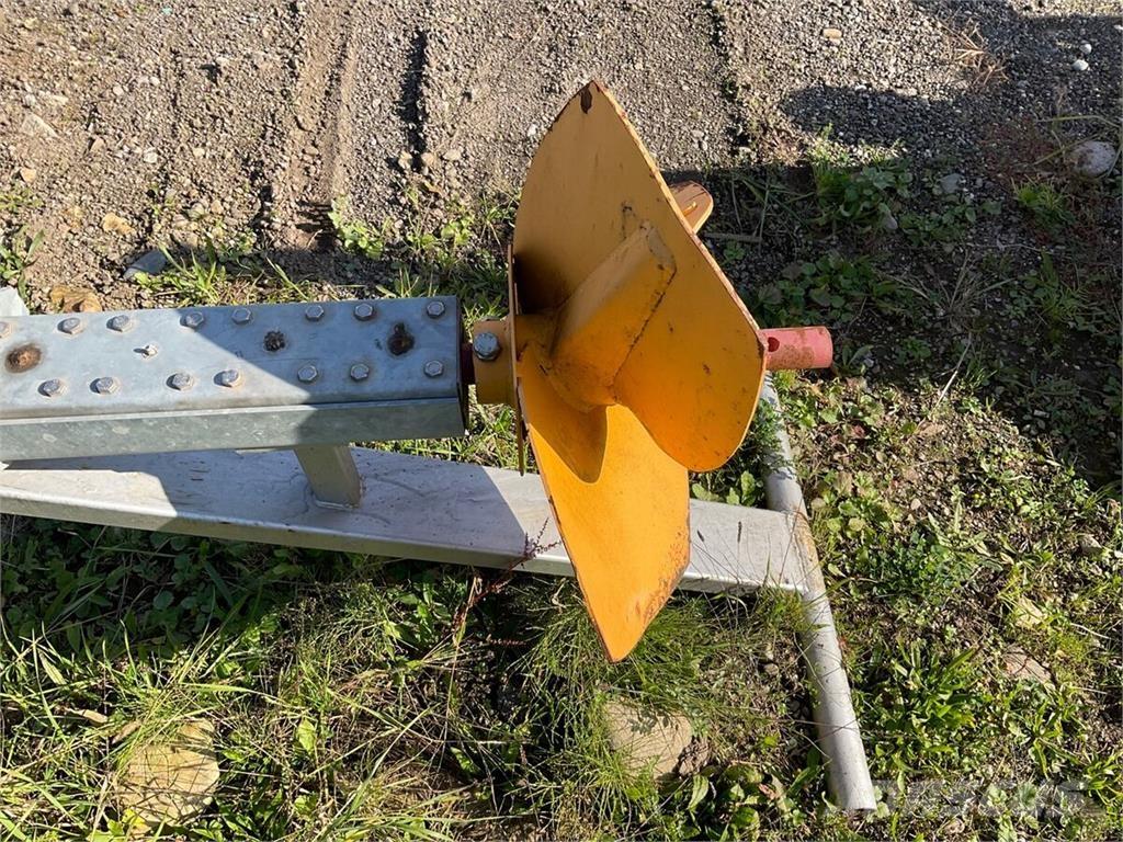 Reck 7 m Weitere Düngemaschinen