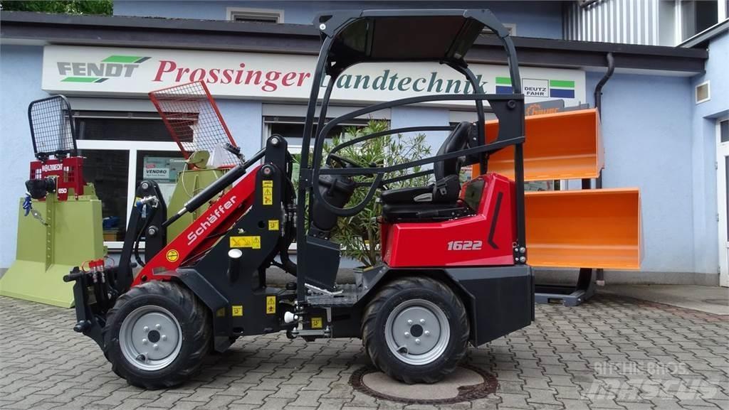 Schäffer 1622 Hoflader