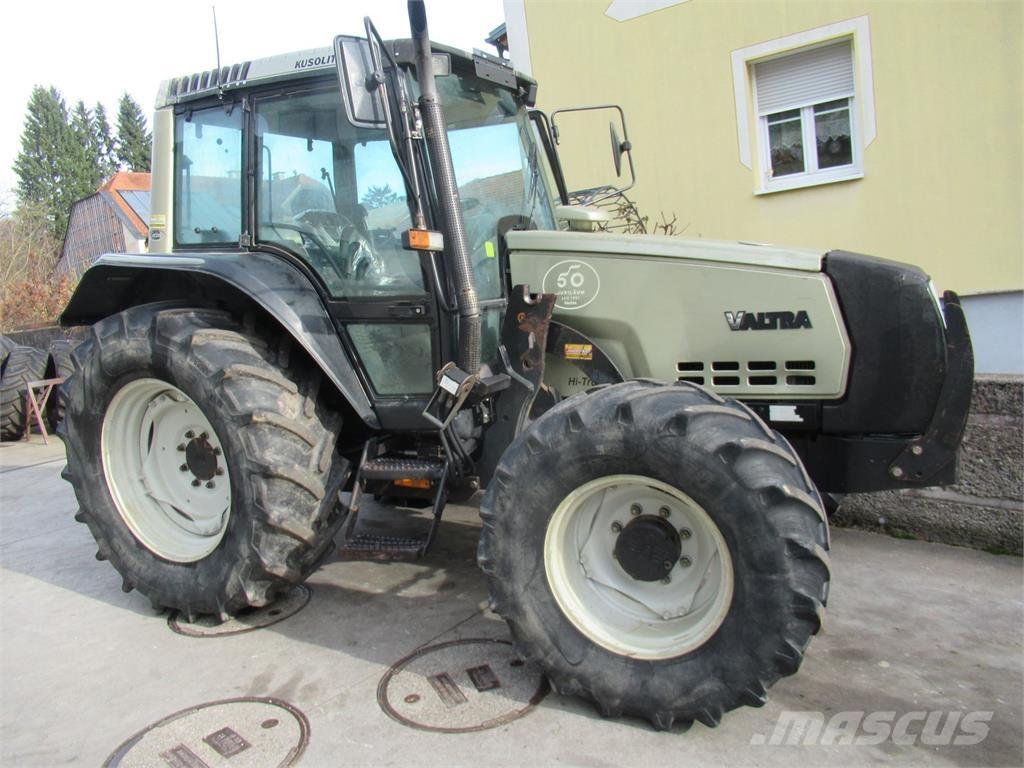 Valtra 6200 Traktoren