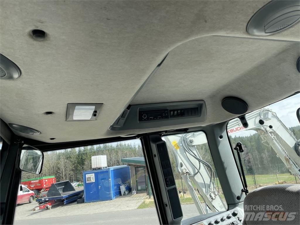 Valtra N 82 Hi-Tech Traktoren