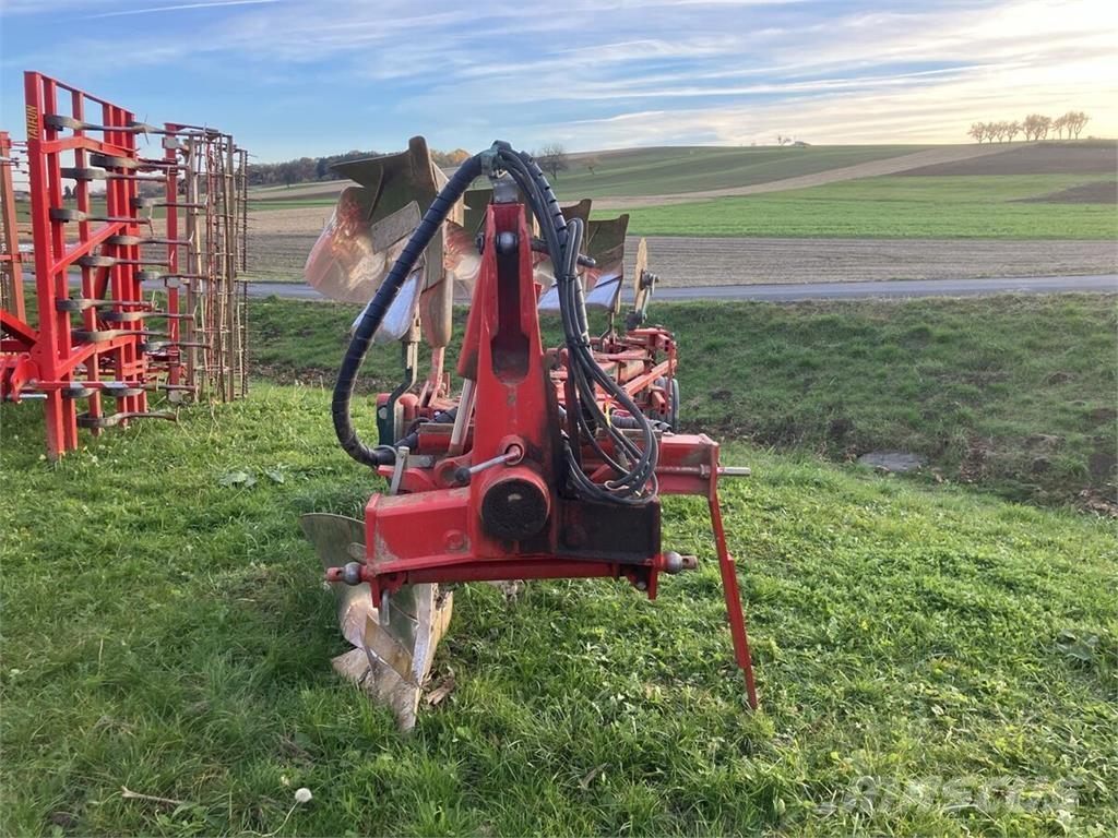 Vogel & Noot XMS 1050 Konventionelle Pflüge