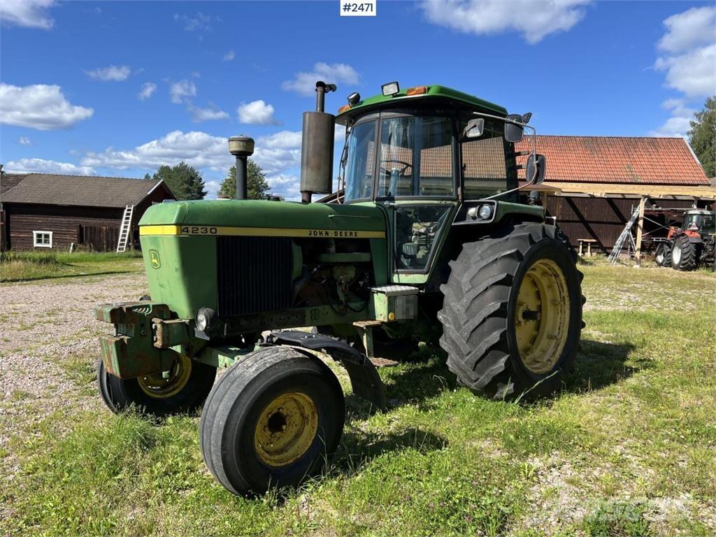 John Deere 4230 Traktoren
