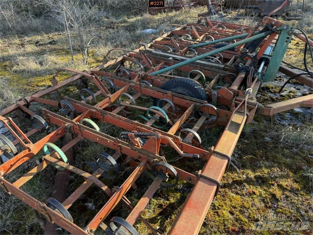 Kverneland Harv Sonstige Bodenbearbeitung