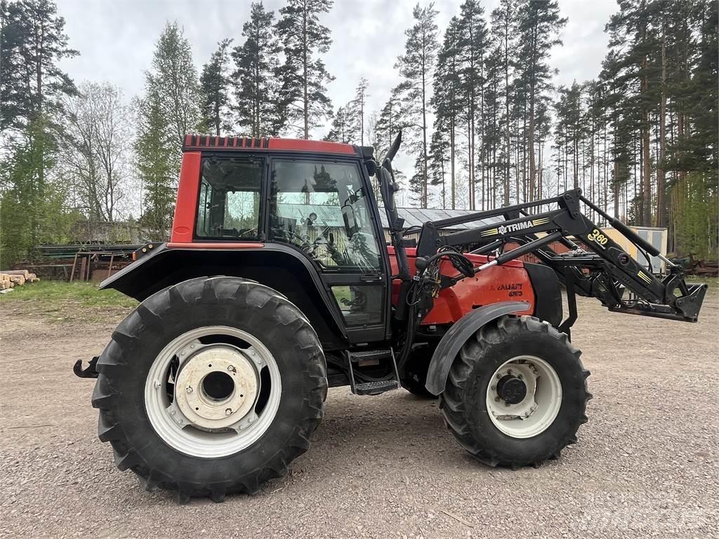 Valtra 6350 Traktoren