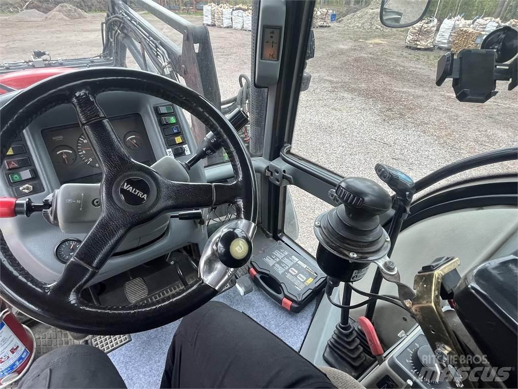 Valtra 6350 Traktoren