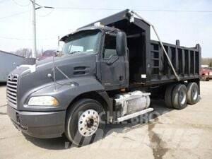 Mack Vision Kipper