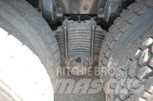 Mack Vision Kipper