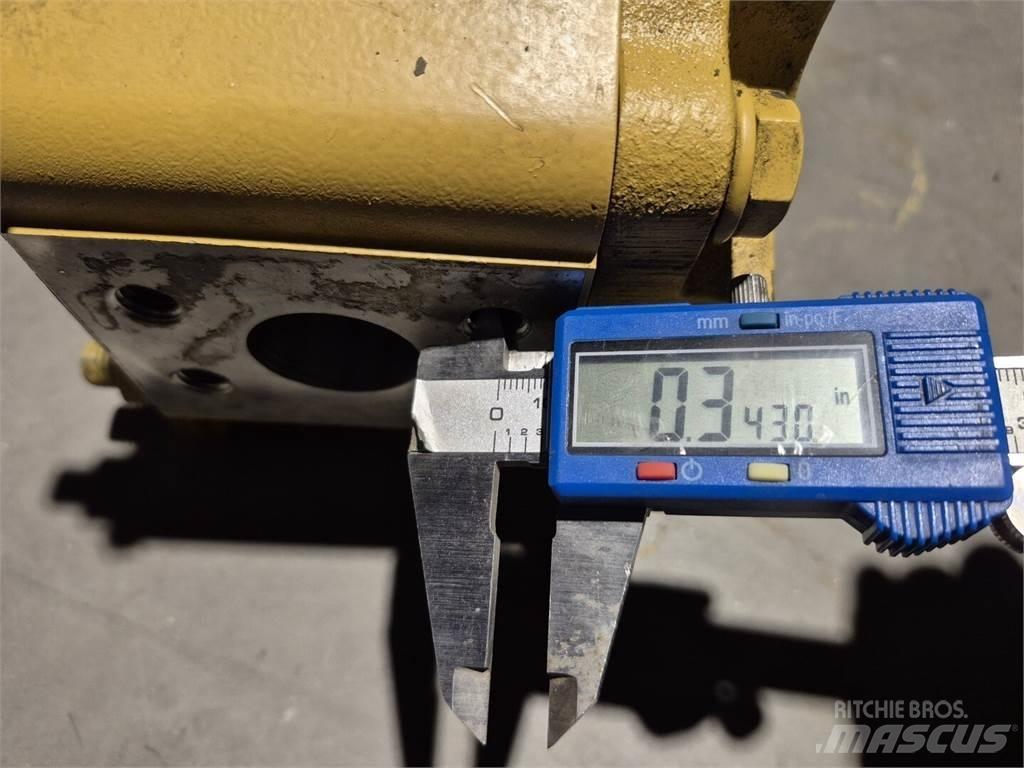 CAT 271-3002 Wasserpumpen