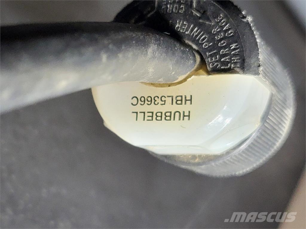  DYNAFLUX R4000 Kühl- und Heizsysteme