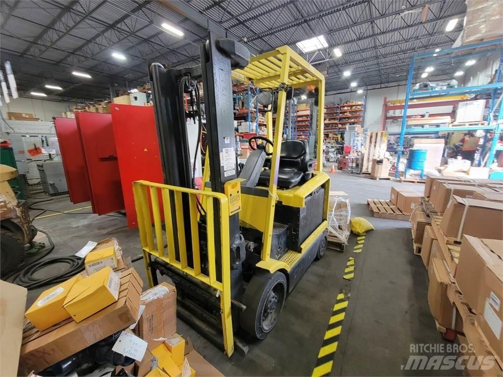 Hyster E50Z-33 Sonstige Baumaschinen