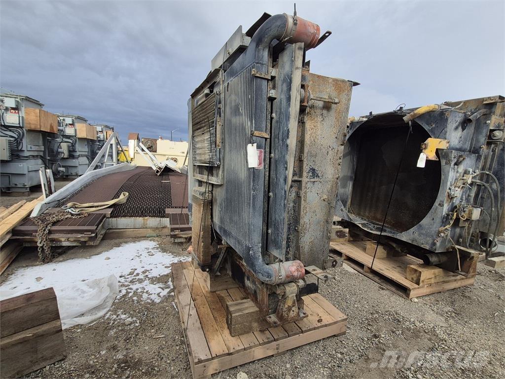 Komatsu  Dumper - Knickgelenk