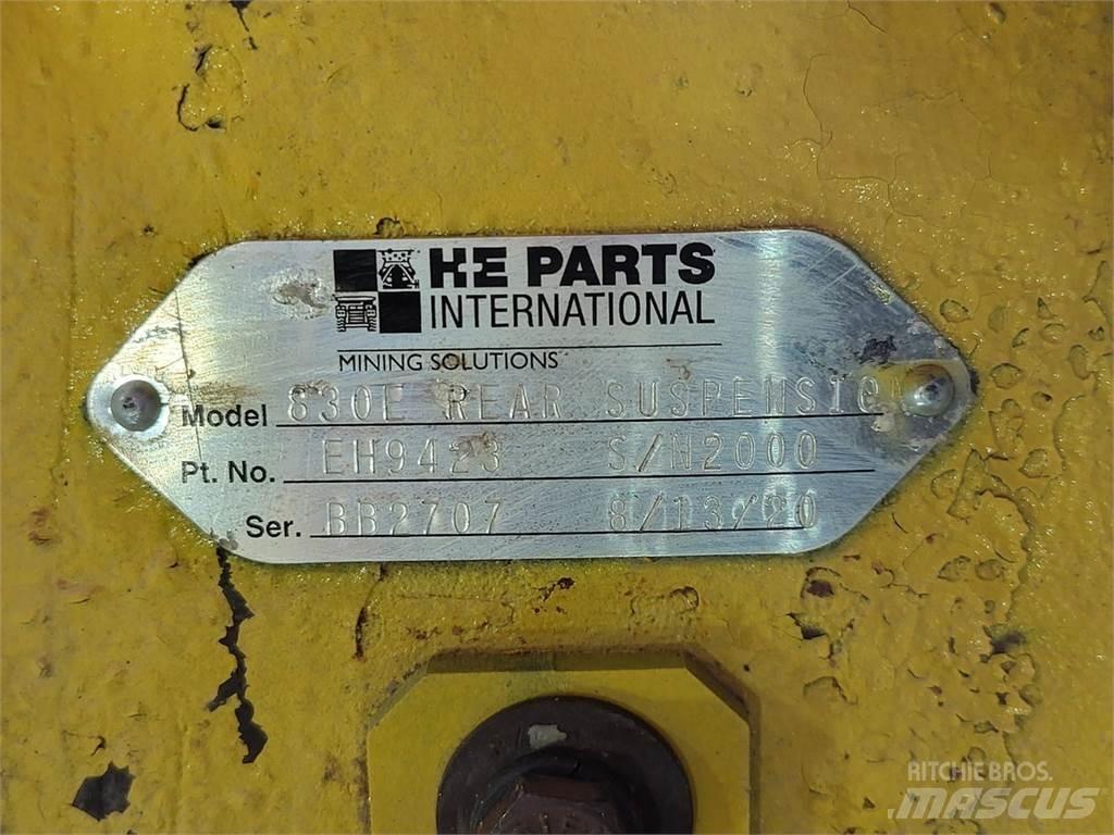 Komatsu EH9423 Dumper - Knickgelenk