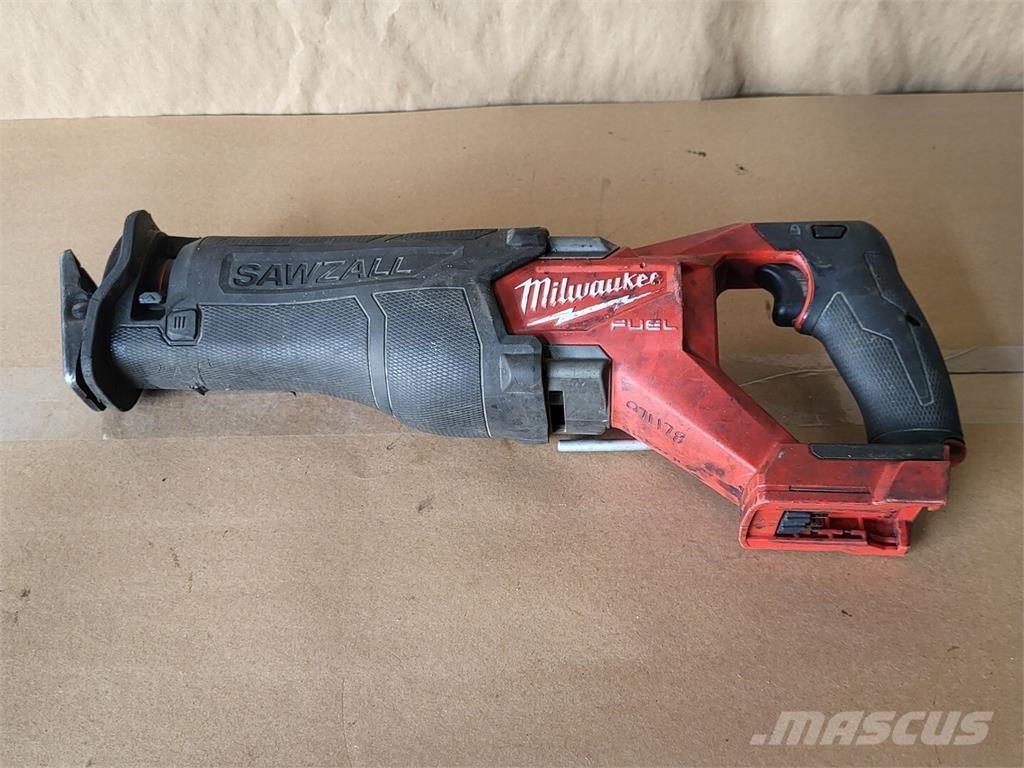 MILWAUKEE 2821-20 Sonstige Baumaschinen
