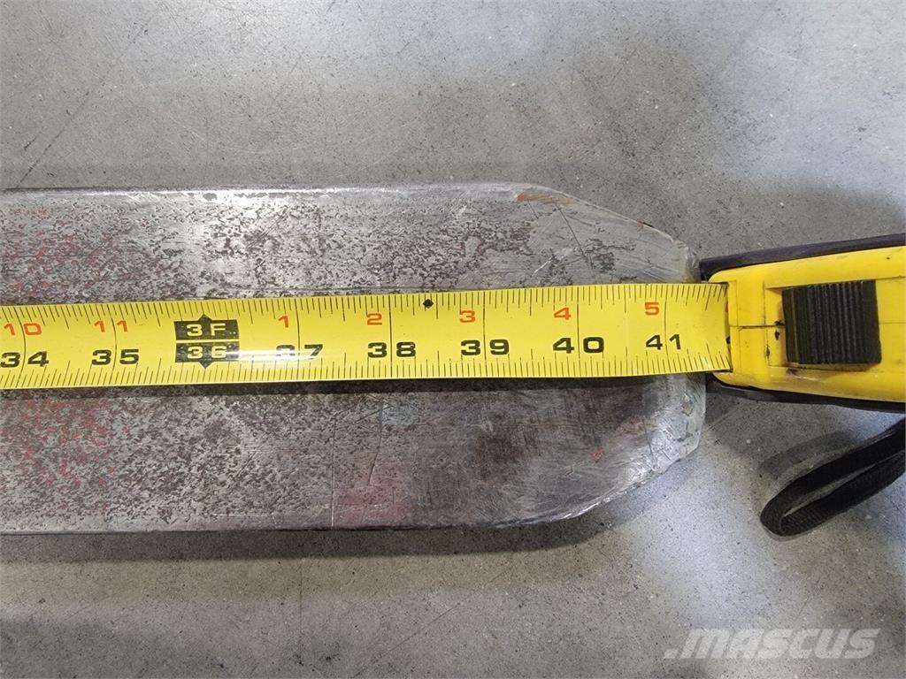 Raymond 425-C40QM Sonstige Baumaschinen