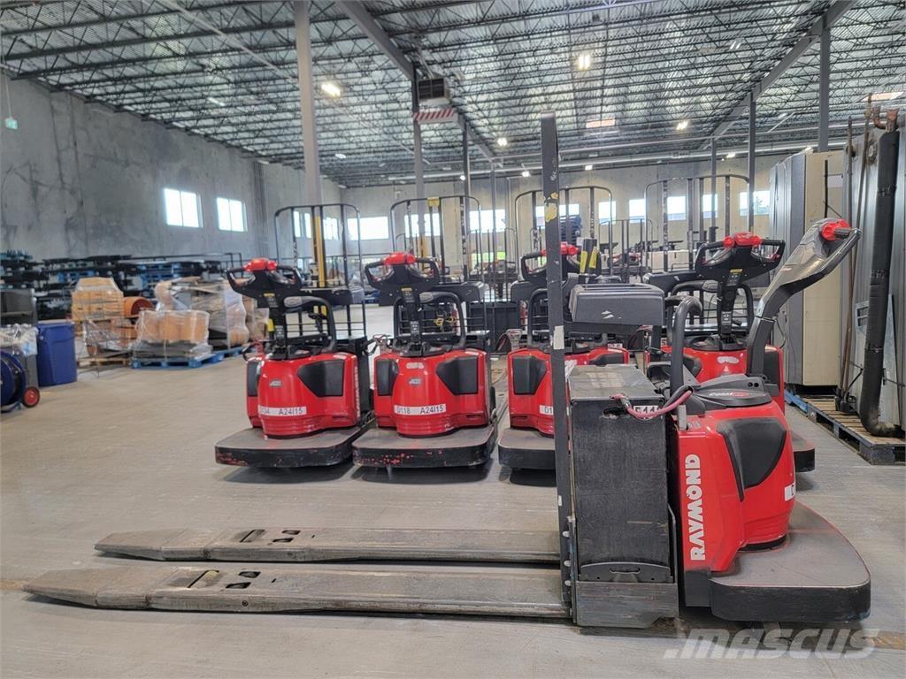 Raymond 8410 Sonstige Baumaschinen
