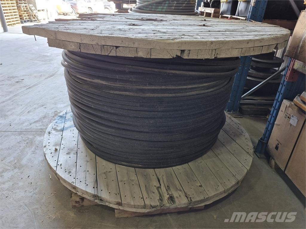 SOUTHWIRE  Sonstige Baumaschinen