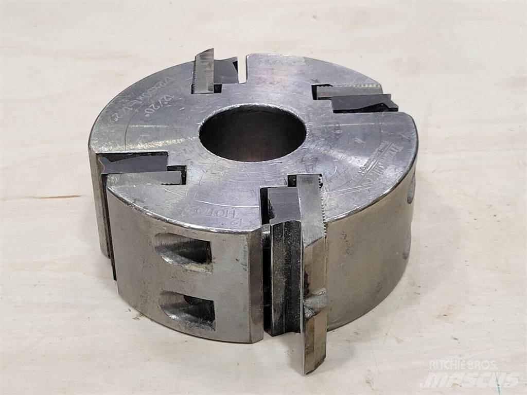 Titan KNIFE H01102022 Sonstige Baumaschinen