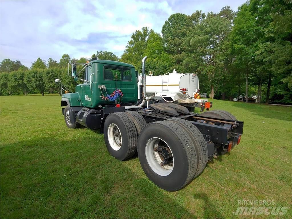 Mack RD690S Andere