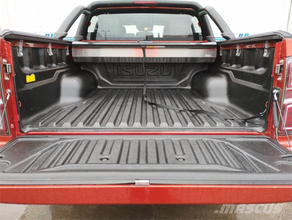 Isuzu V-Cross Pickup/Pritschenwagen