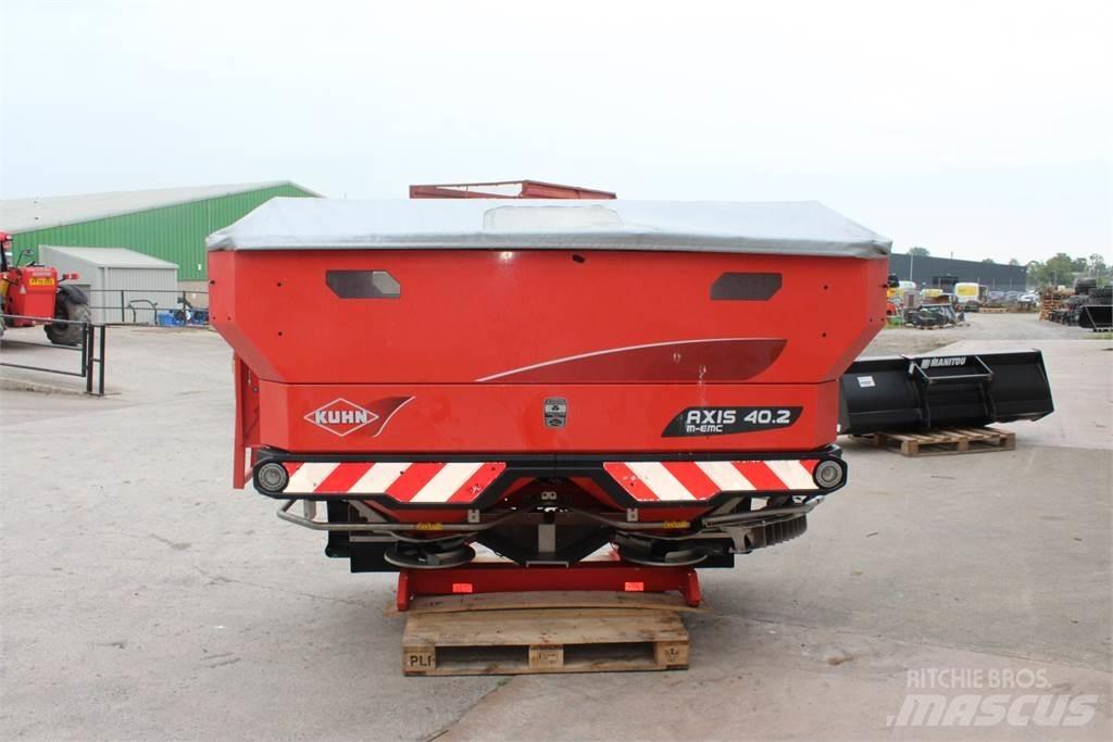 Kuhn Axis 40.2 H-EMC Mineraldüngerstreuer