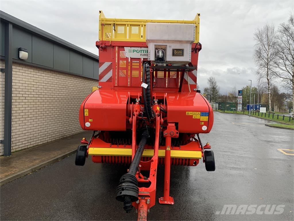 Pöttinger Europrofi Futtermischwagen