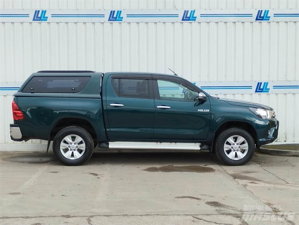 Toyota Hilux Sonstige Baumaschinen
